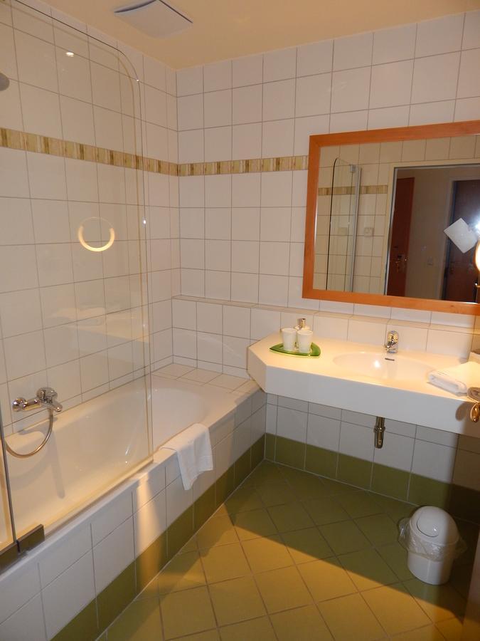 Hotel Neustifter Poysdorf Exteriör bild